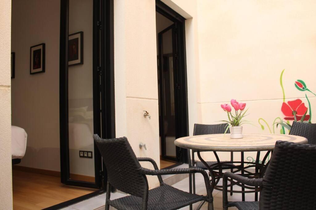 Apartamento Downtown Jinetes Deluxe With Pool & Free Parking Málaga Exterior foto