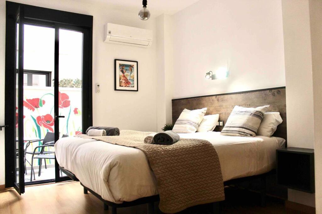 Apartamento Downtown Jinetes Deluxe With Pool & Free Parking Málaga Exterior foto