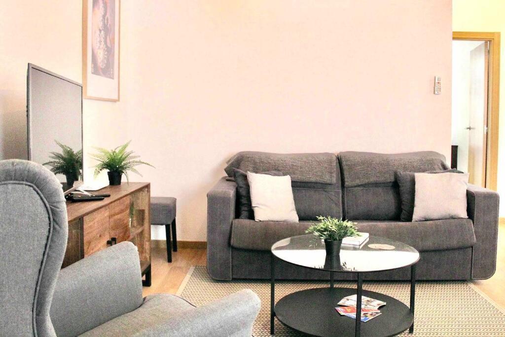 Apartamento Downtown Jinetes Deluxe With Pool & Free Parking Málaga Exterior foto